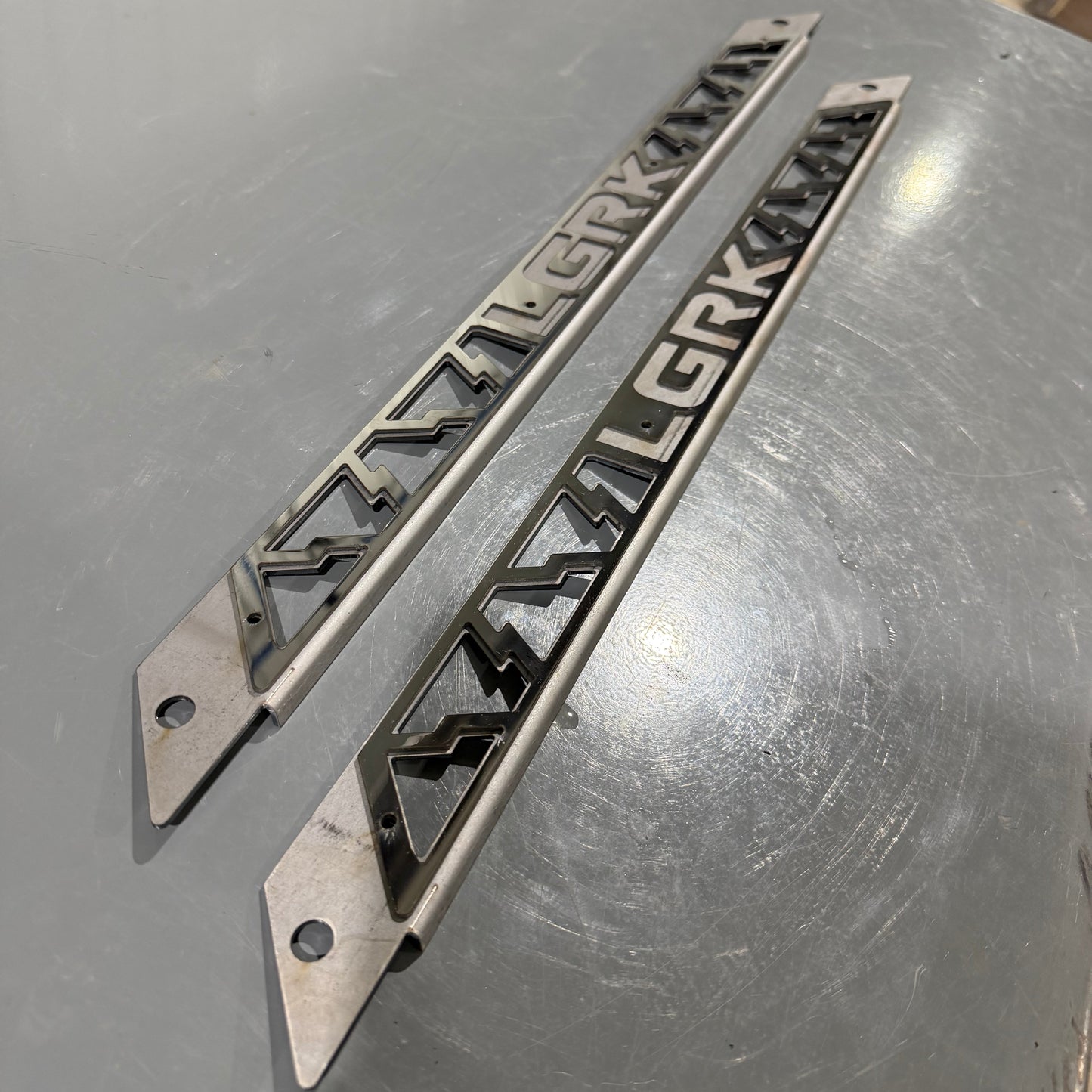 2015-2019 GM Fender Braces (2500/3500)